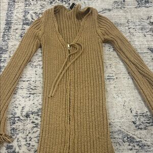 Elegant V-Neck Sweater in Brown